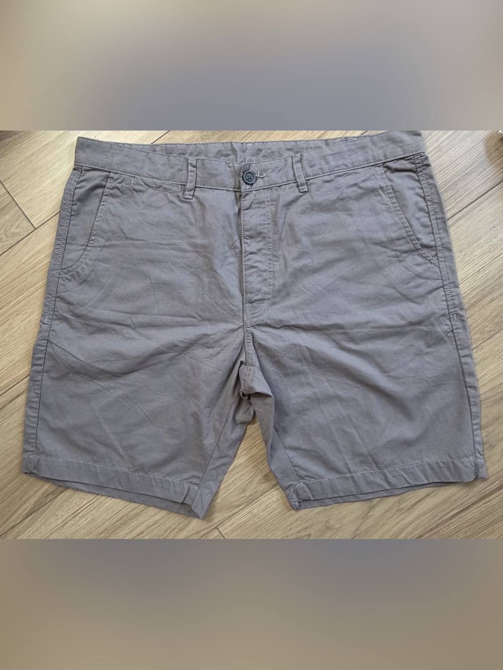 Peter England Men's Casual Gray Chino Shorts Slim Fit Sx 36? 9” inseam